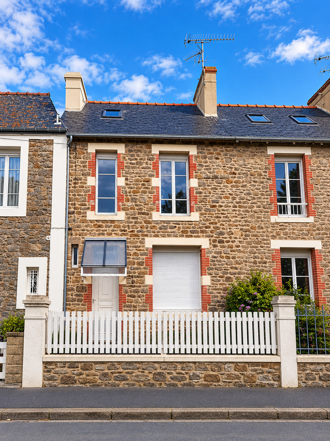 Mise en valeur et restauration d'une façade en pierre de taille